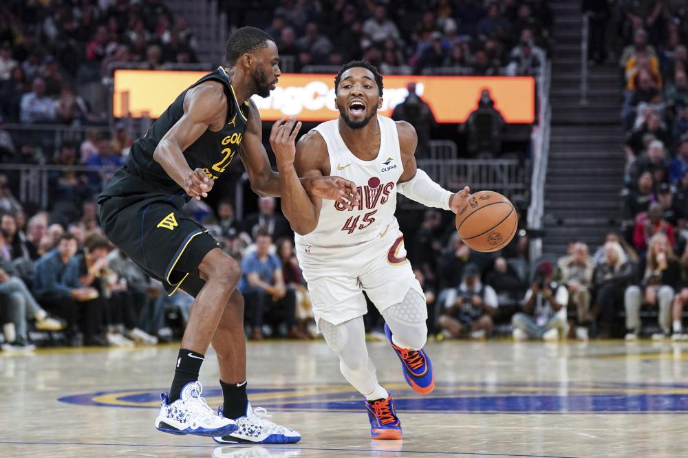 不仅仅是她 不仅仅是她