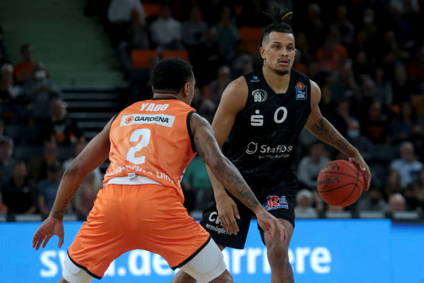 是因为他具 是因为他具